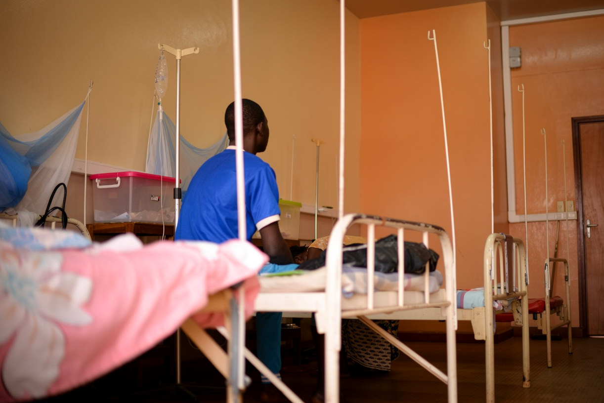 VIH en Haïti : quand la discrimination s’ajoute à la maladie dans les hôpitaux